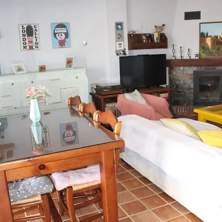 Casa Julia Y Chloe Holiday home